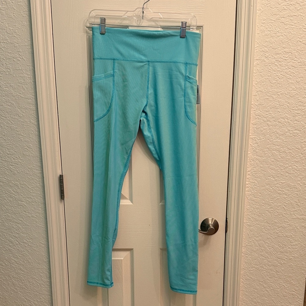 NWT Old Navy Kids Aqua Leggings